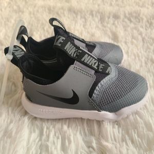 Nike toddler brand new shoes size 6c